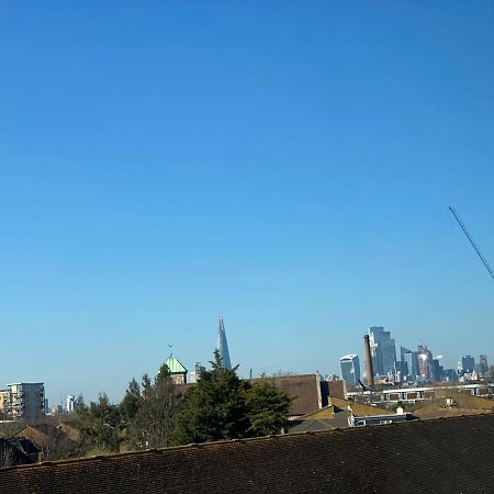 Bright, Spacious, Modern Interior Decor 2 Bedrooms Apartment With Amazing Views 伦敦 外观 照片
